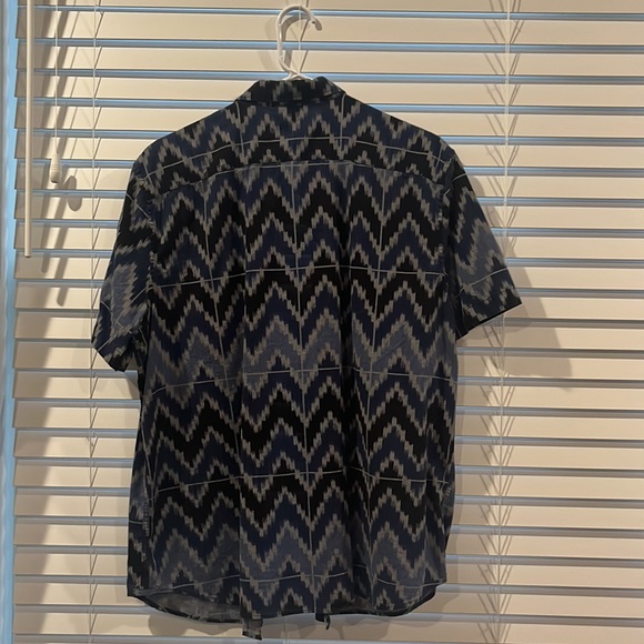 🌸3/$15🌸 NWOT American Eagle Outfitters Shirt—Size XL - Picture 6 of 6